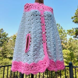 Vintage 60s Pink + White Handmade Chunky Crochet Knit Poncho Sweater Cape OS